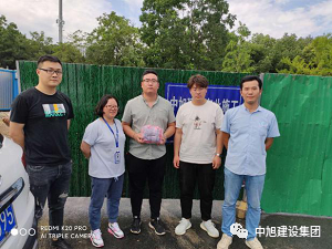 高溫下的清涼潤心--中旭集團(tuán)服務(wù)慰問一線在行動(dòng)